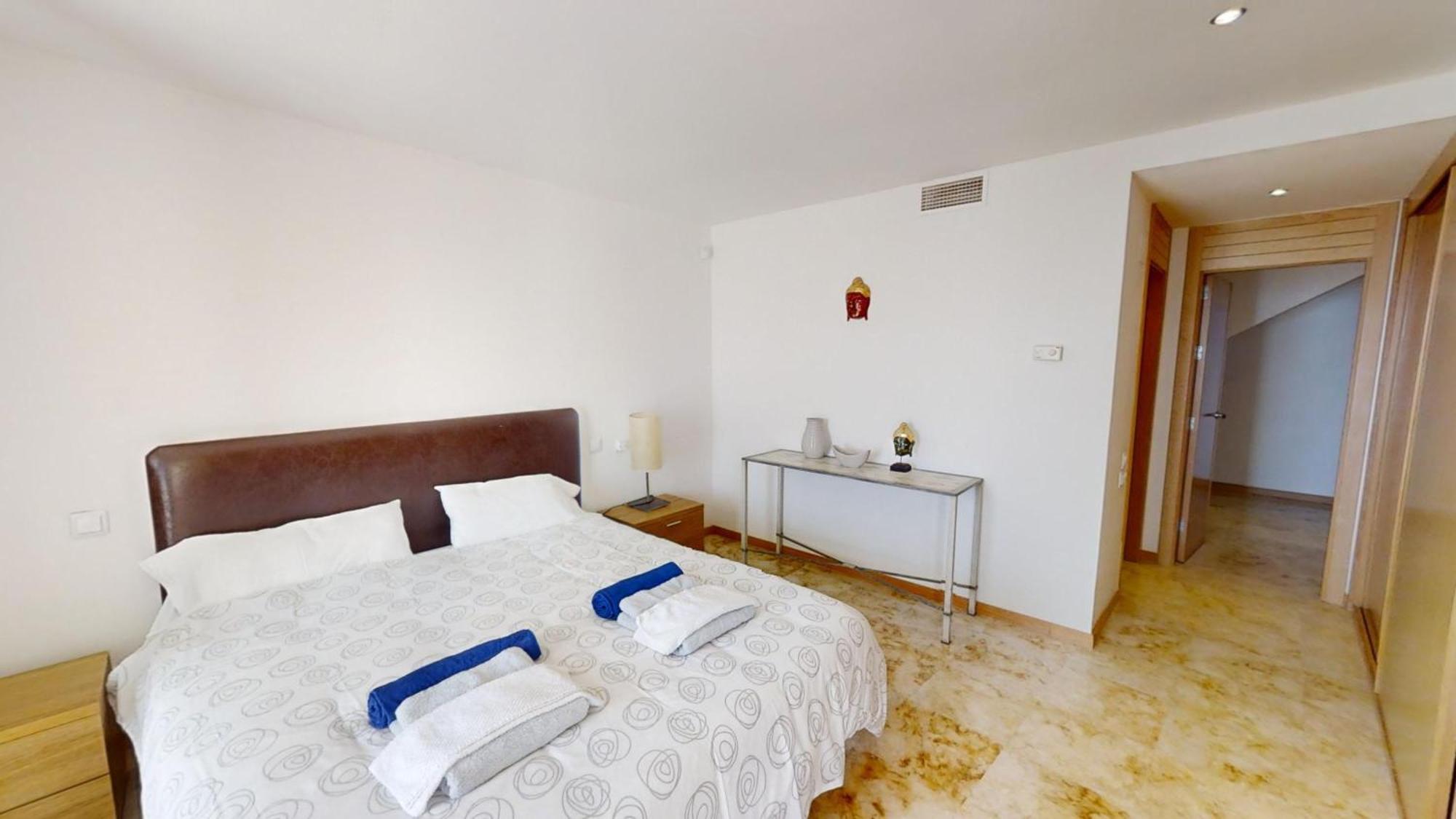 Fine Duplex Apartment With Stunning Sea Views Μαρμπέλλα Εξωτερικό φωτογραφία